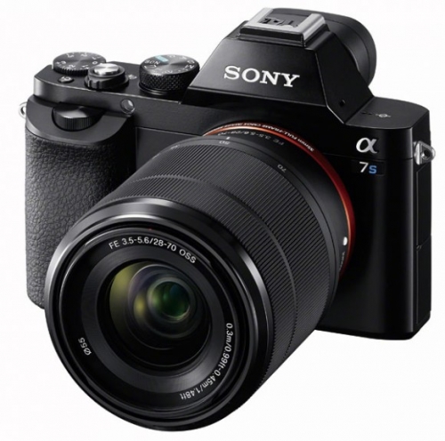 Sony добави безшумно фотографиране с новия фърмуер за Sony A7S