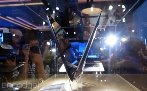 ASUS Transformer Book V обединява цели 5 устройства