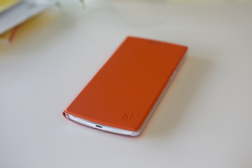 OnePlus анонсираха линия аксесоари за смартфона One