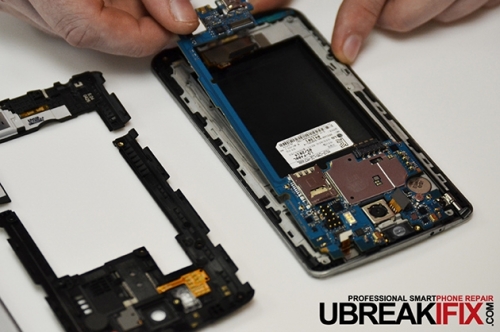 Ремонтопригодноста на LG G3 е оценена на 8 точки