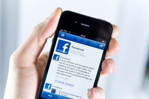 Как Facebook ще намалят месечната сметка на смартфона ни