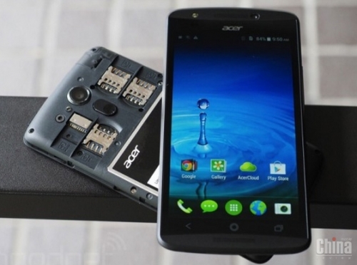 Acer Liquid E700: смартфон с поддръжката на три SIM-карти