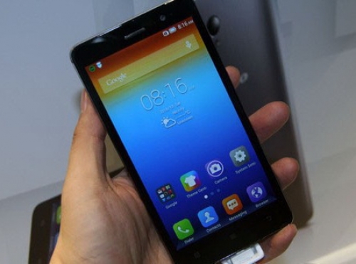 Lenovo започна продажбите на 5,3-инчовия фаблет LePhone S860