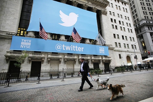 Изтекоха личните данни на шефовете на Twitter