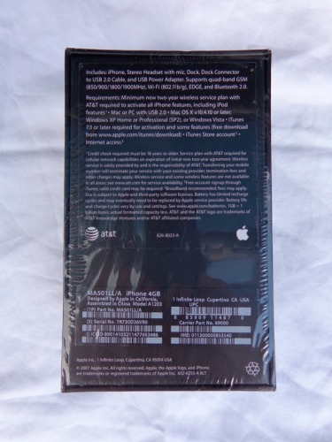 Запечатан iPhone от първо поколение бе изложен в eBay при цена  000