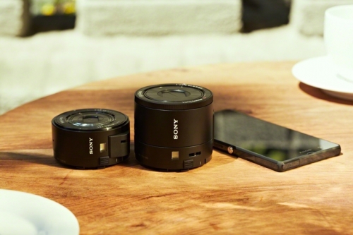 Sony подготвя нов фотоапарат-обектив от серията QX