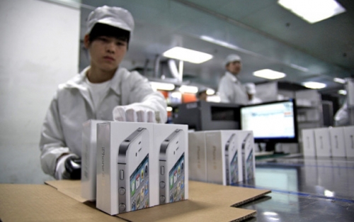 Foxconn ще наеме рекорден брой служители за сглобяване на новия iPhone