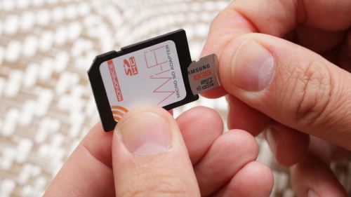 Wi-Fi microSD Adapter: добавяме Wi-Fi модул към евтиния цифров фотоапарат