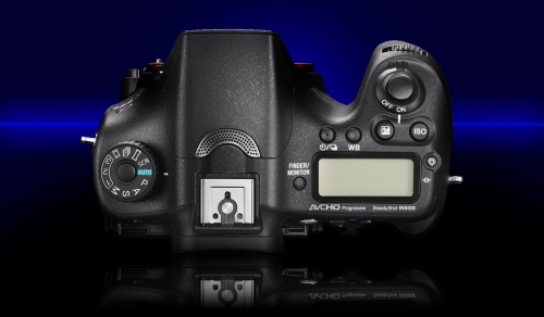 Първа информация за цифровия фотоапарат Sony Alpha SLT-A77 II