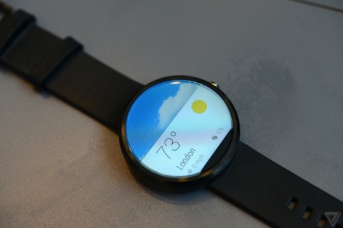 Moto 360: фотосесия на най-красивия смарт-часовник