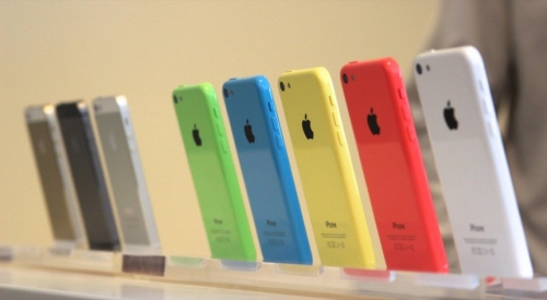 iPhone 5s и iPhone 5c започват да поевтиняват