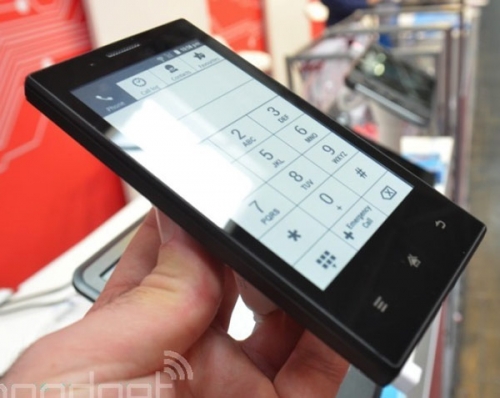 Onyx Midia InkPhone – полски смартфон с екран E-Ink