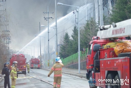 Изгоря завод за производство на платки за Galaxy S5