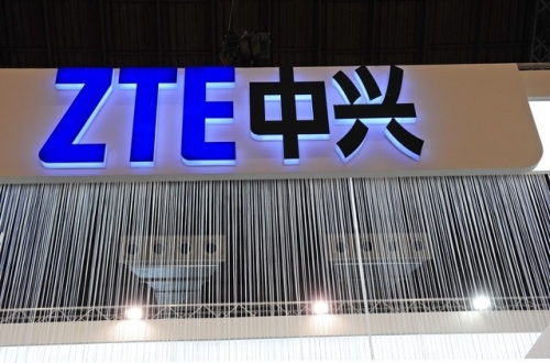 В края на март ZTE ще представи собствена геймърска конзола