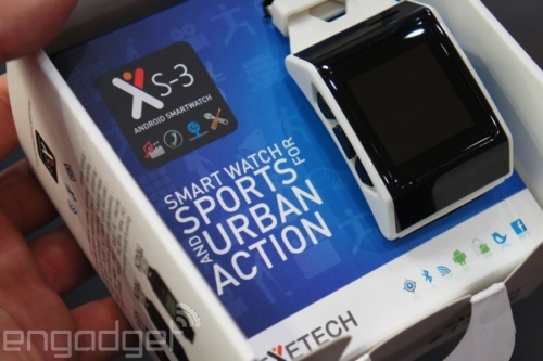 CeBIT 2014: Exetech XS-3 – пълноценен смартфон с дизайн на часовник
