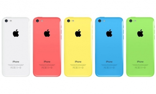 Утре започват продажбите на 8 GB версия на iPhone 5C