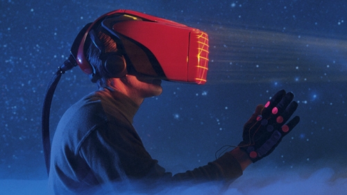 Microsoft работят по VR-устройство