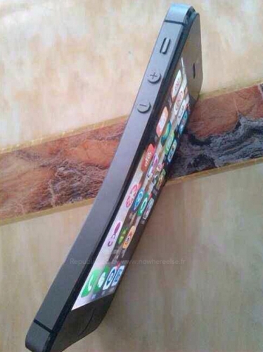 Разкрита е тайната на огъващите се iPhone 5s