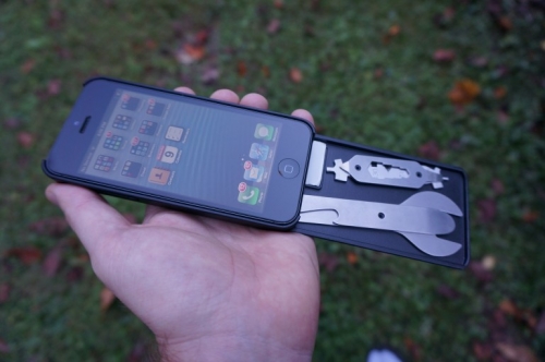 Калъф увеличава възможностите на iPhone… по неочакван начин