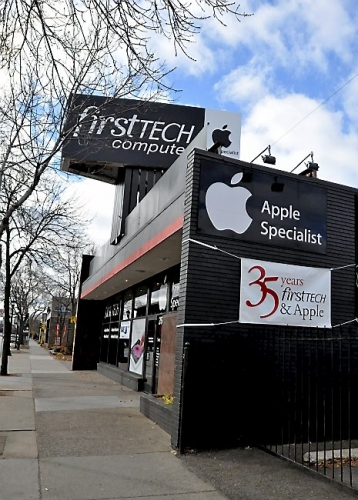 Първият търговски партньор на Apple се оттегля от бизнеса