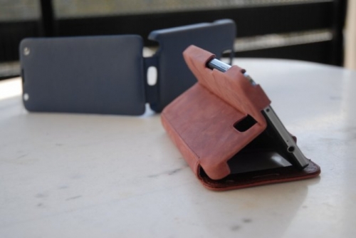 Два френски кожени калъфа за Galaxy Note 3
