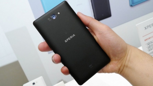 Sony Xperia ZL2: защитен от проникване на вода и прах смартфон