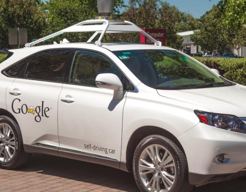 Как изглеждат отвътре автономните коли на Google