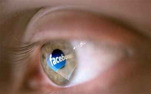 Facebook научават още повече за нас с нов бутон
