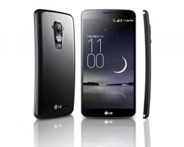 LG може би готви G Flex Mini