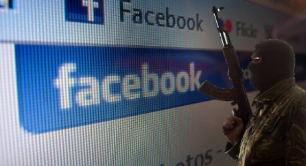 Испания арестува десет души за терористични съобщения във Facebook и Twitter