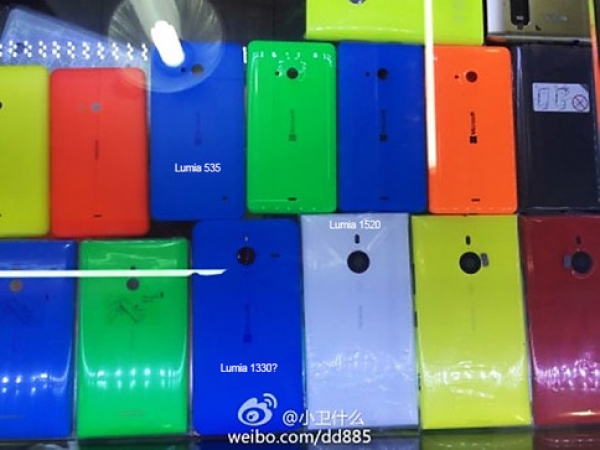 Microsoft Lumia 1330 на снимка