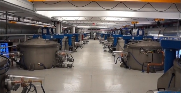 Foxconn ще произвежда сапфирното стъкло за смартфоните на Apple