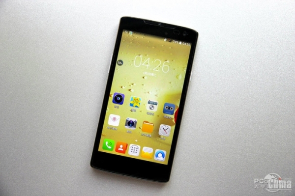 Hasee X60TS: 6-инчов фаблет с Full HD дисплей