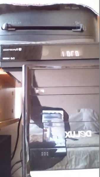 9F1D_543387FC.jpg