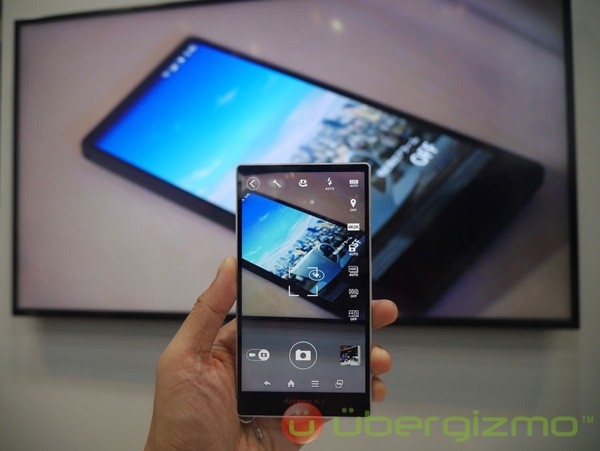 Анонс на смартфона Sharp Aquos Zeta SH-01G
