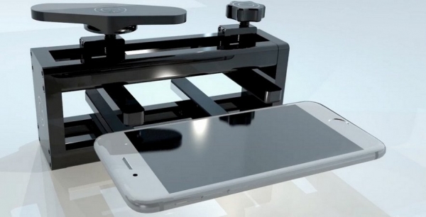 Изправете отново огънатия си iPhone 6 Plus чрез gTool PanelPress