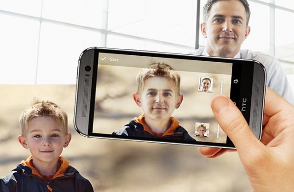 HTC One (M8 Eye) ще се появи в продажба на 15 октомври