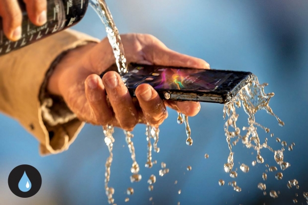Sony строи подводен Xperia магазин в Дубай