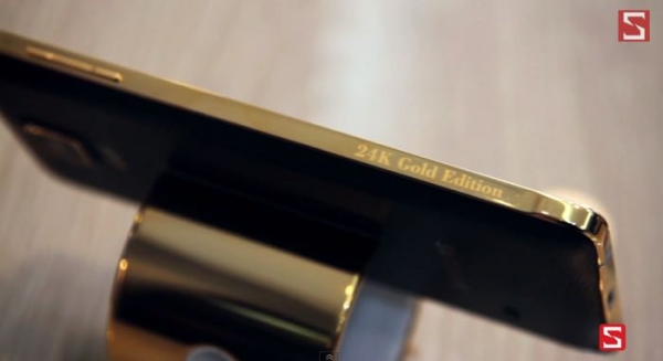 Видео на Samsung GALAXY Note 4 с корпус от 24 каратово злато