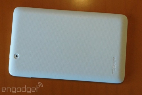 Toshiba показа на IFA 2014 новия си хромбук, лаптоп и Windows-таблет за 120 долара