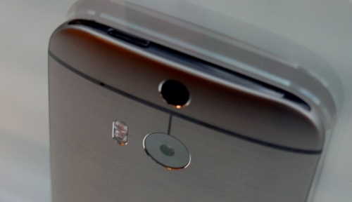 HTC изглежда подготвя още един вариант на One M8