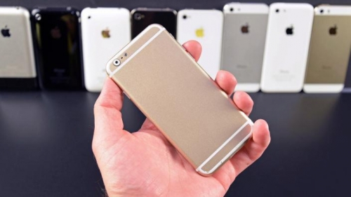 Как се съпоставя премиерата на iPhone 6 с другите телефони на Apple?