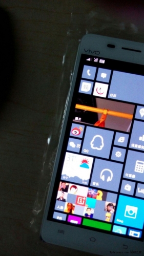 Vivo готви смартфон с две ОС: Windows Phone и Android