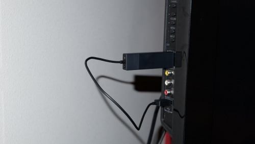 Microsoft Wireless Display Adapter — HDMI без проводници