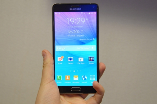 Galaxy Note 4 дебютира в Южна Корея след 2 дни, ще стигне 140 пазара до края на октомври