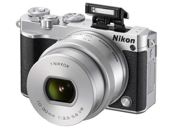Nikon 1 J5: цифров фотоапарат с възможност за заснемане на 4К видео