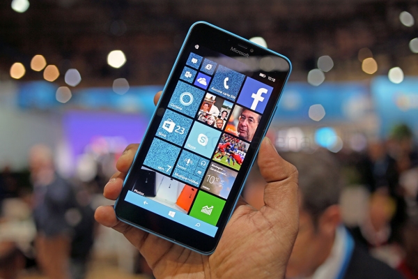 Започнаха продажбите на смартфона Microsoft Lumia 640 XL Dual SIM