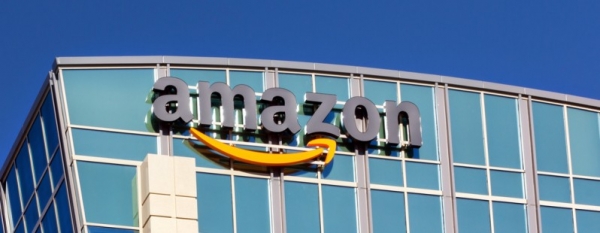 Amazon заведе първото си дело за неверни ревюта