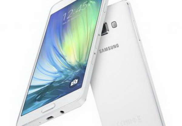 Появиха се техническите параметри на фаблета Samsung Galaxy A8