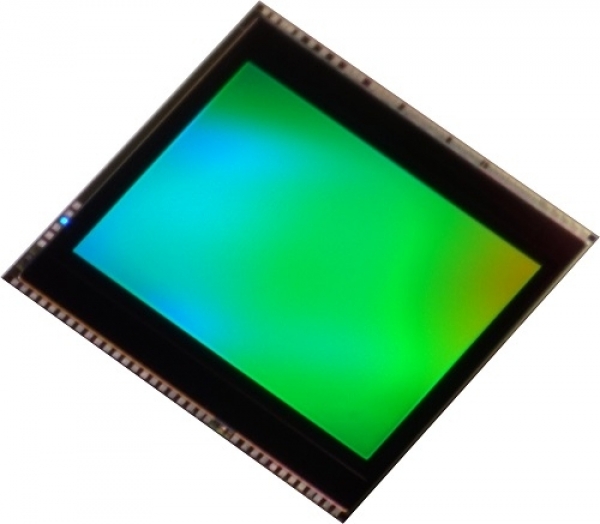 Toshiba представи най-малкия CMOS фотосензор с резолюция 13 мегапиксела